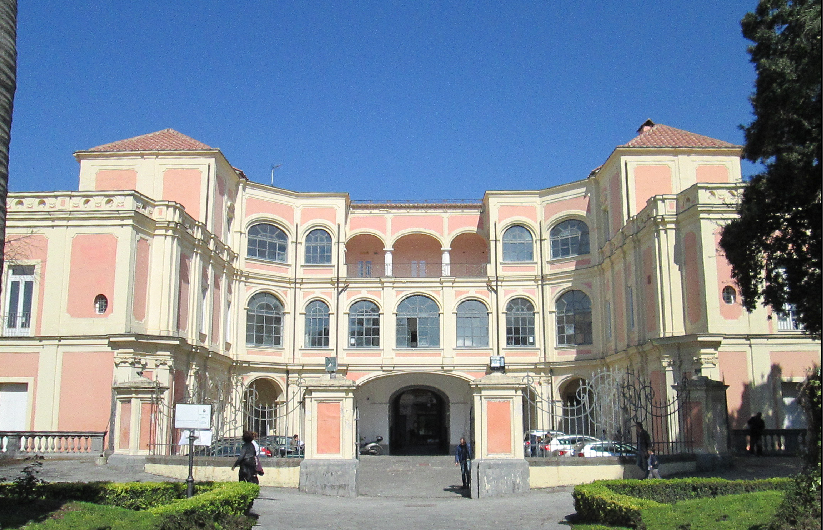 La villa, facciata interna